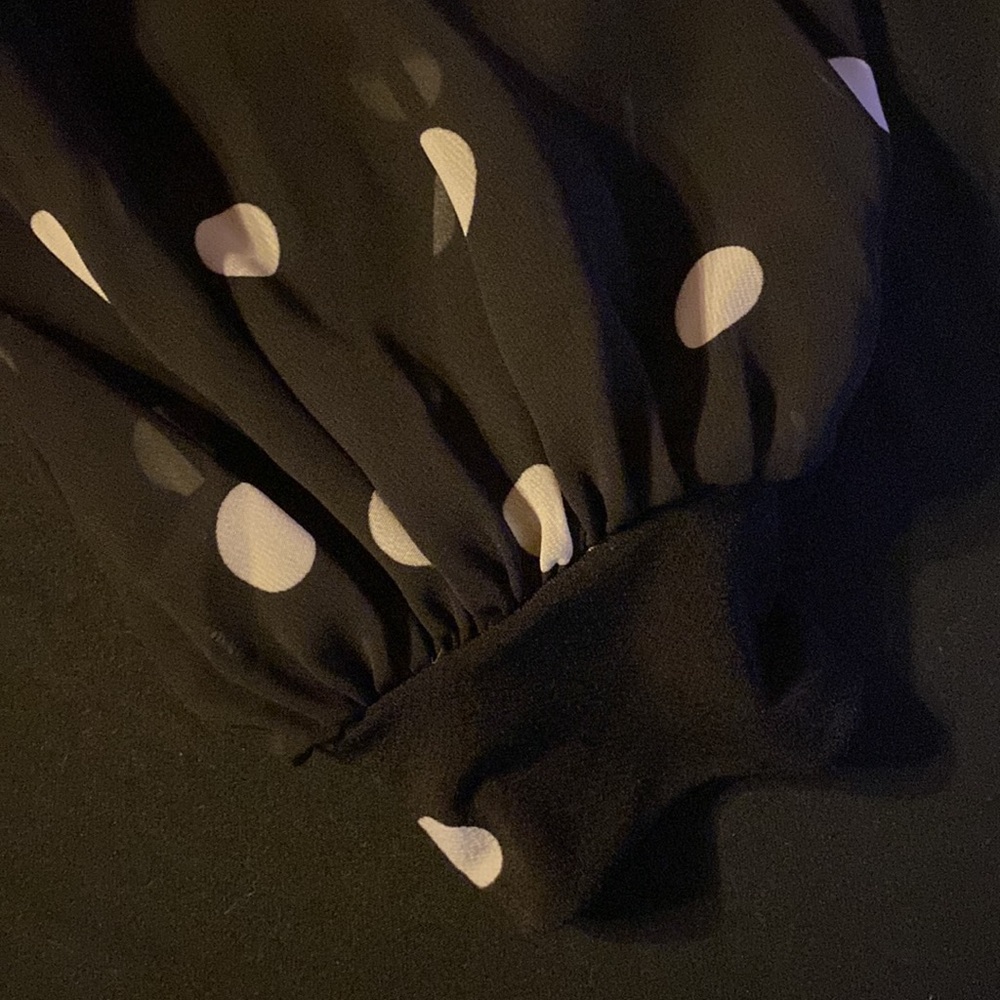 NY&C Polkadot blouse - Picture 2 of 5